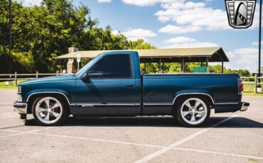 Chevrolet-Silverado-1500-Pickup-1989-3