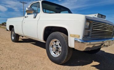 Chevrolet-Silverado-1985-1