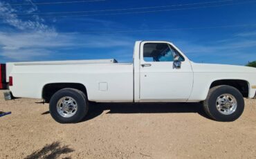 Chevrolet-Silverado-1985-4