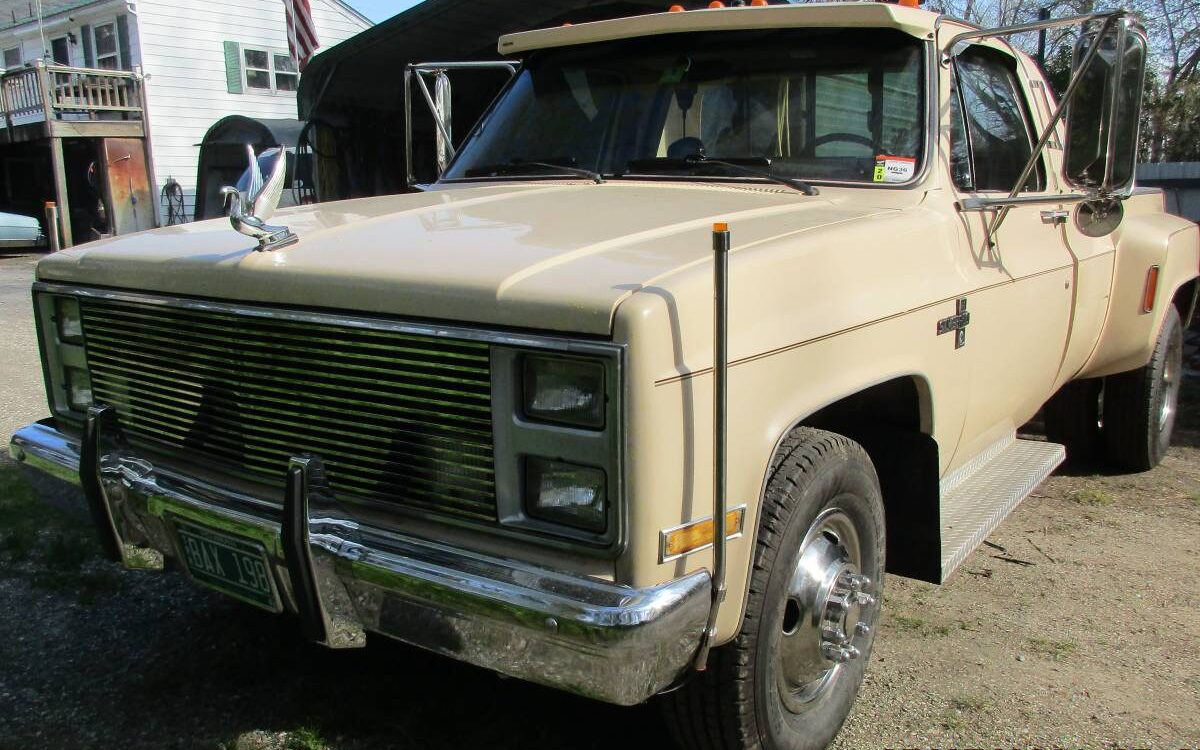 Chevrolet-Silverado-1986-2