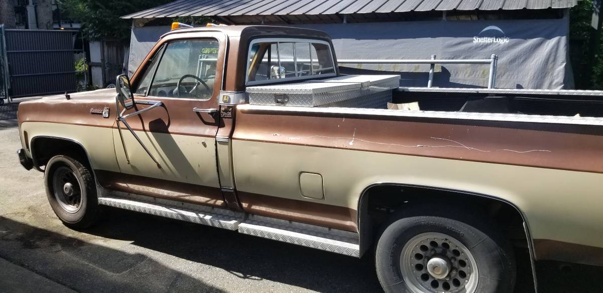 Chevrolet-Silverado-2500hd-1979-1