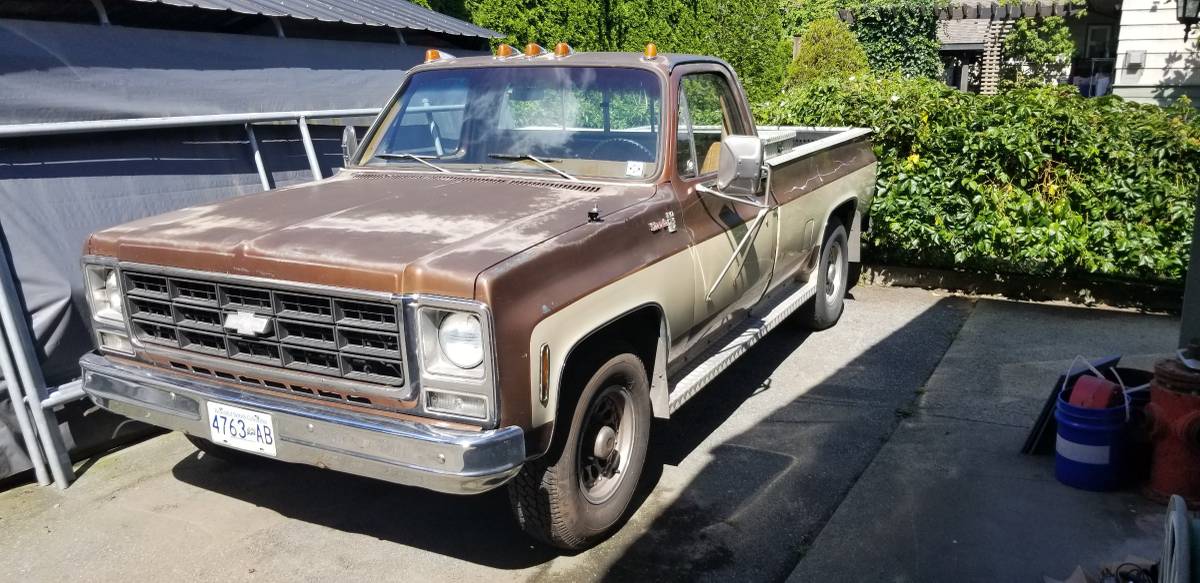 Chevrolet-Silverado-2500hd-1979