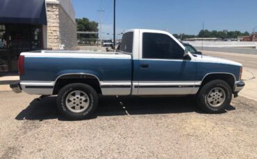 Chevrolet-Silverado-pickup-1989-22