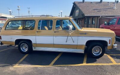 Chevrolet Suburban 1973 à vendre