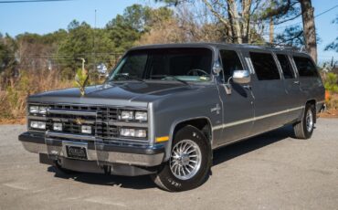 Chevrolet Suburban  1988