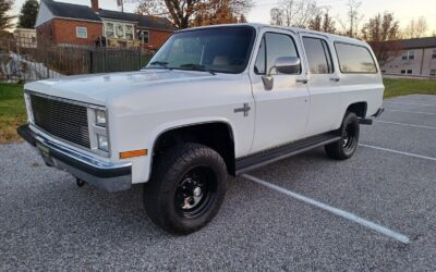 Chevrolet Suburban  1988 à vendre