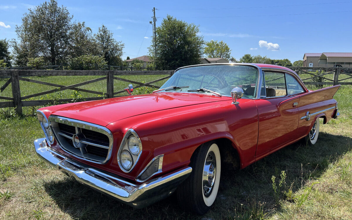 Chrysler-300-Series-Coupe-1961-2