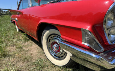 Chrysler-300-Series-Coupe-1961-5