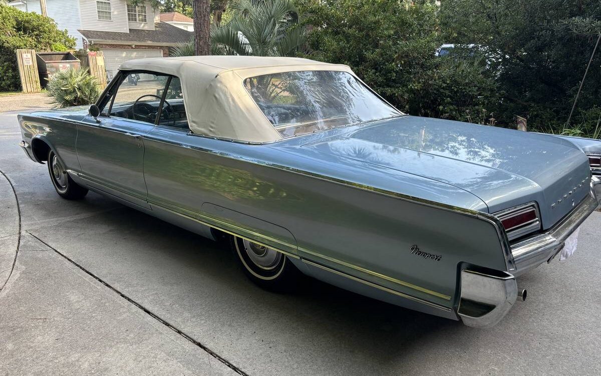 Chrysler-Newport-convertible-1966-7