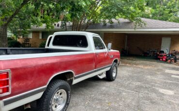 Dodge-34-Ton-Pickup-1984-2