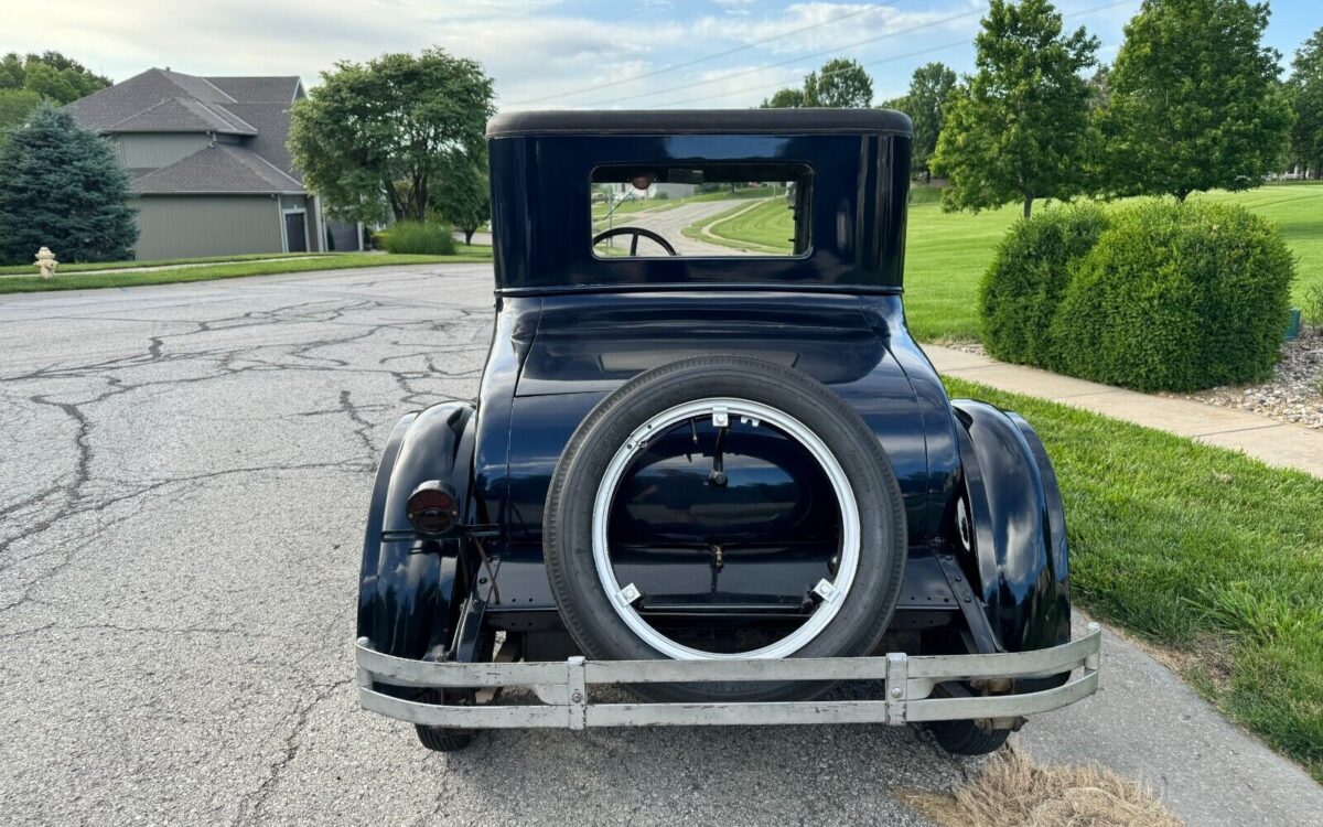 Dodge-Coupe-Coupe-1927-4