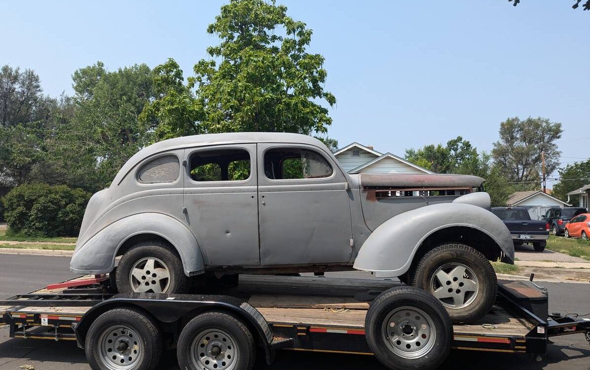 Dodge-D8-1938-4