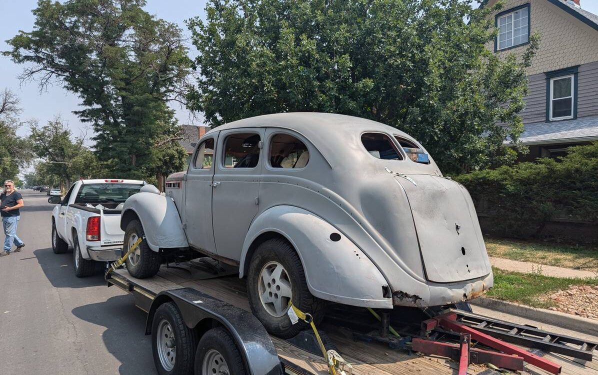 Dodge-D8-1938-7