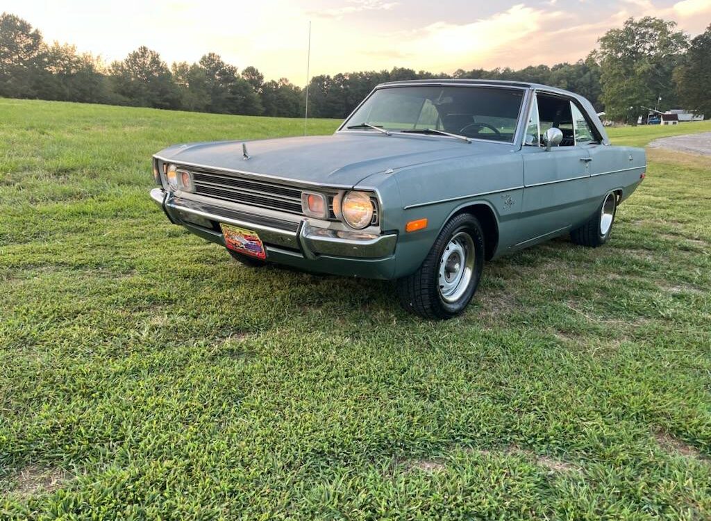 Dodge-Dart-swinger-1972-6