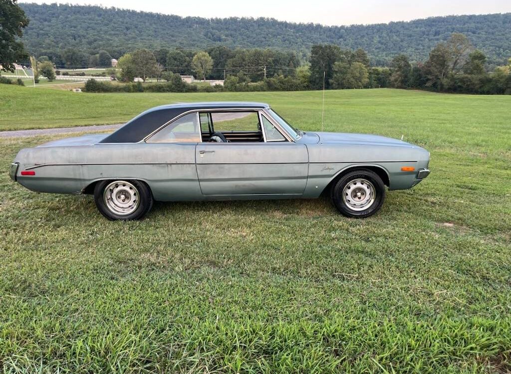 Dodge-Dart-swinger-1972-8