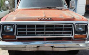 Dodge-Ram-d350-1985-3