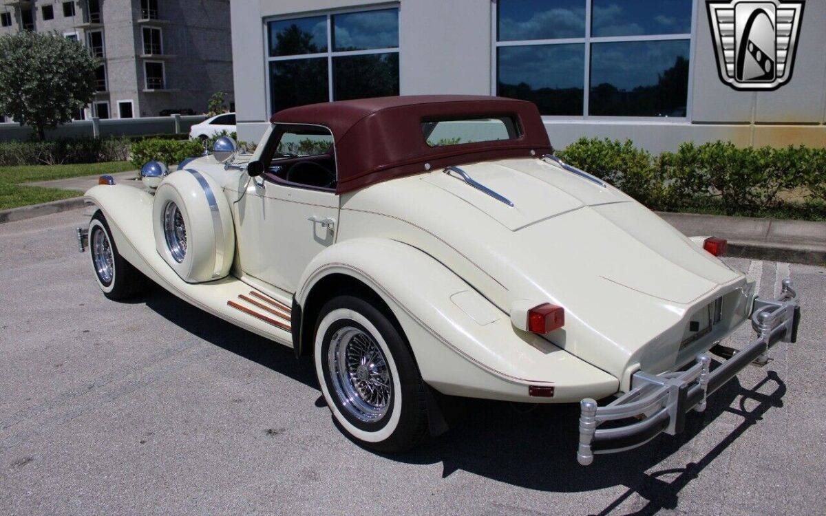 Excalibur-Roadster-Cabriolet-1981-4