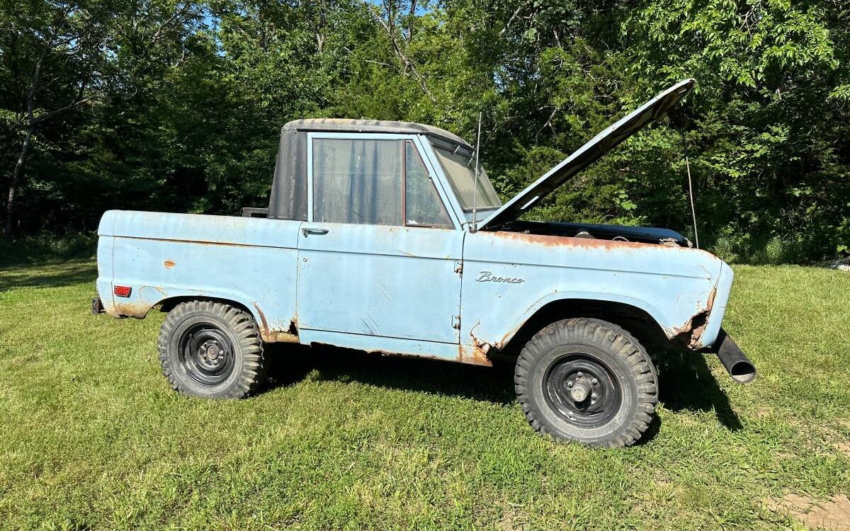 Ford-Bronco-1969-4