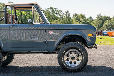 Ford-Bronco-1971-10