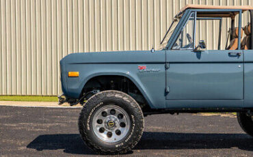 Ford-Bronco-1971-3