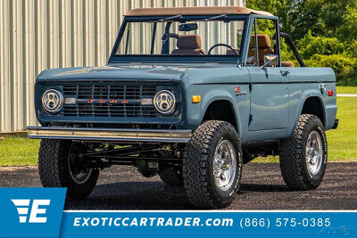 Ford Bronco  year1}