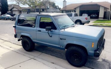 Ford-Bronco-2-1988