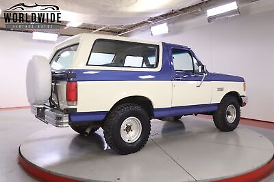 Ford-Bronco-Custom-1990-5