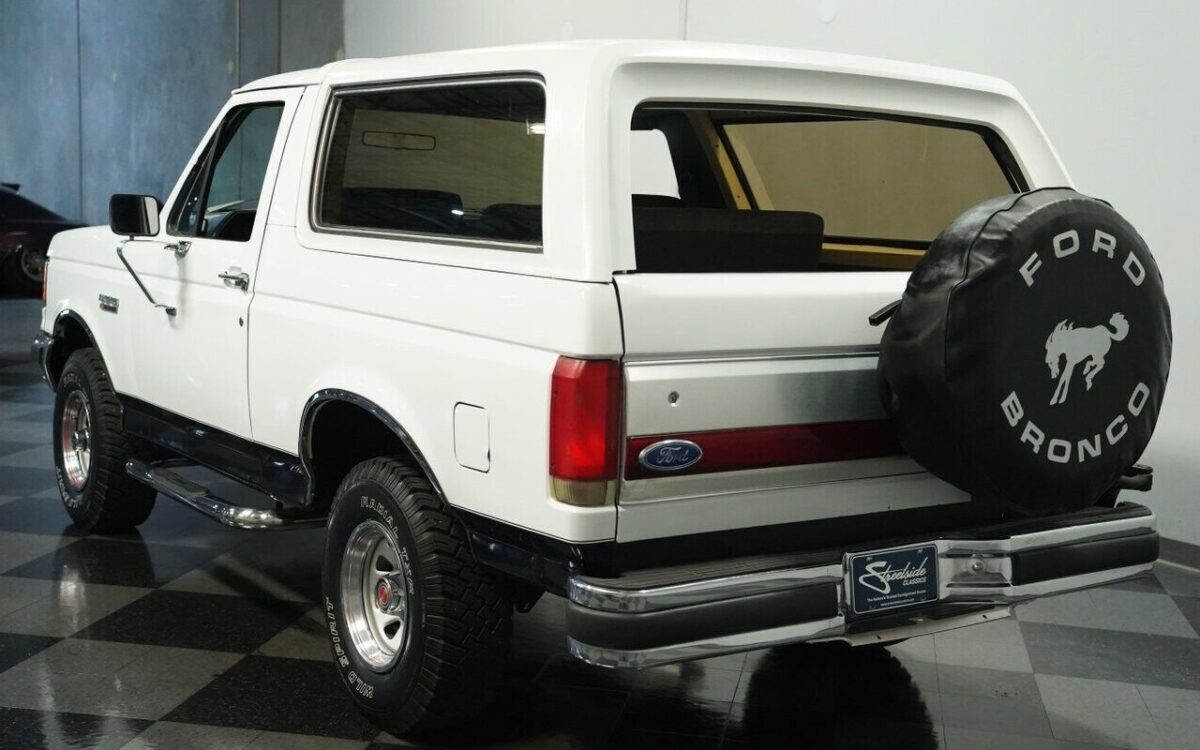 Ford-Bronco-SUV-1989-7