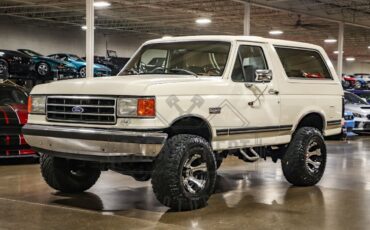 Ford-Bronco-SUV-1990-7