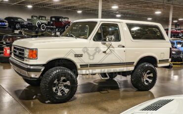 Ford-Bronco-SUV-1990-8