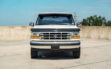 Ford-Bronco-SUV-1994-1