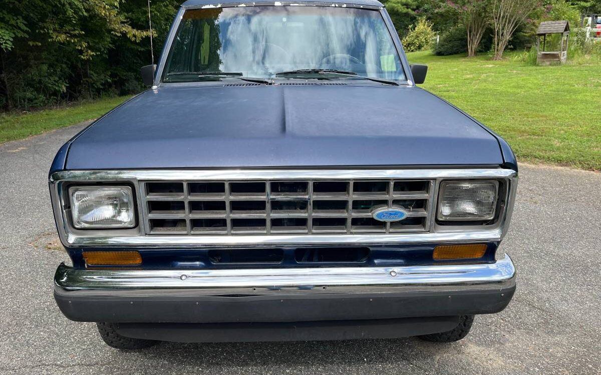 Ford-Bronco-ii-xlt-1988-13