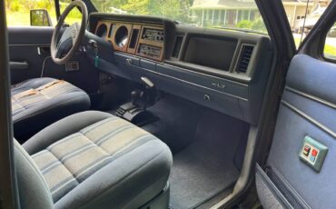 Ford-Bronco-ii-xlt-1988-9