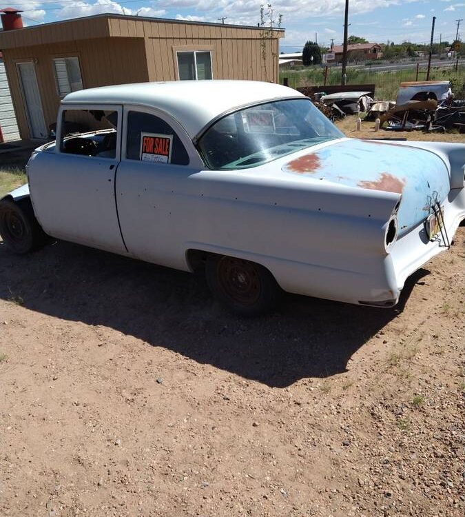 Ford-Custom-line-two-door-sedan-1956