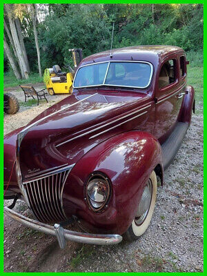 Ford Deluxe Berline 1939 à vendre