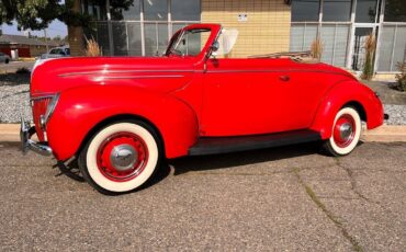 Ford-Deluxe-Convertible-1939-13