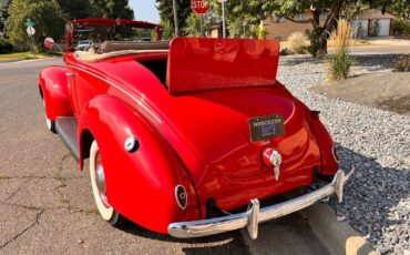 Ford-Deluxe-Convertible-1939-2