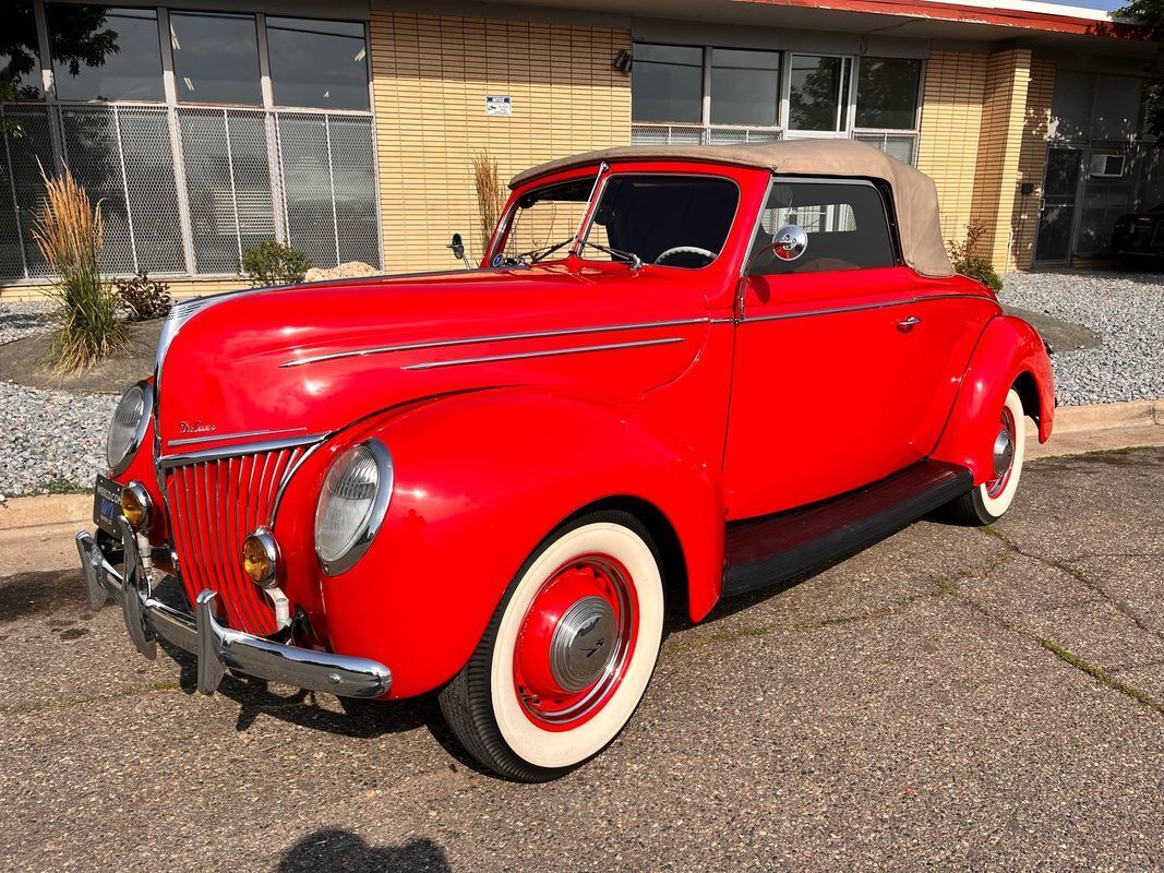 Ford Deluxe Convertible  1939 à vendre