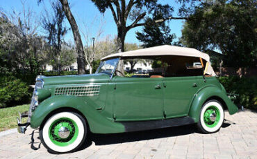 Ford-Deluxe-Phaeton-Cabriolet-1935-4