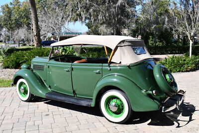 Ford-Deluxe-Phaeton-Cabriolet-1935-6