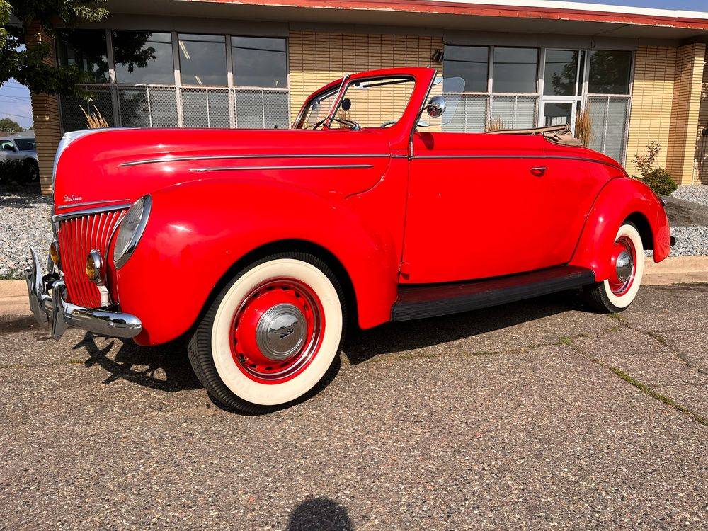 Ford-Deluxe-convertible-1939-12