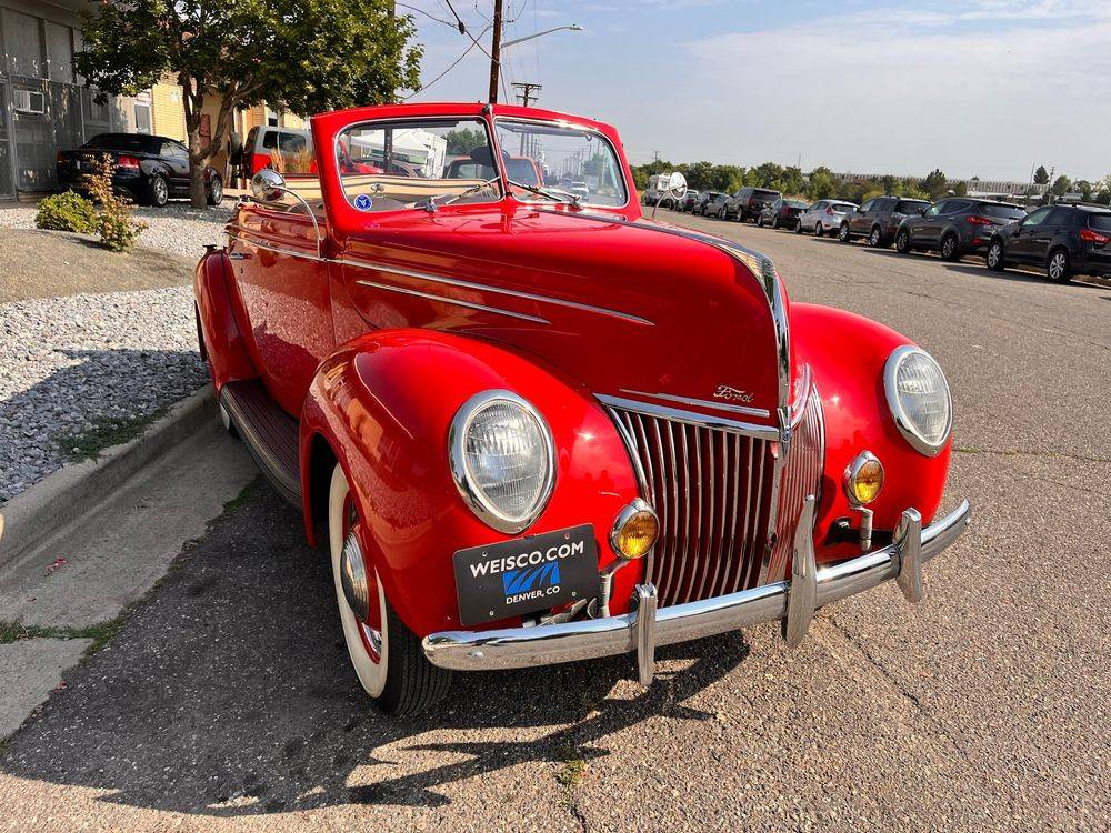 Ford-Deluxe-convertible-1939-16