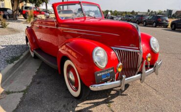 Ford-Deluxe-convertible-1939-18