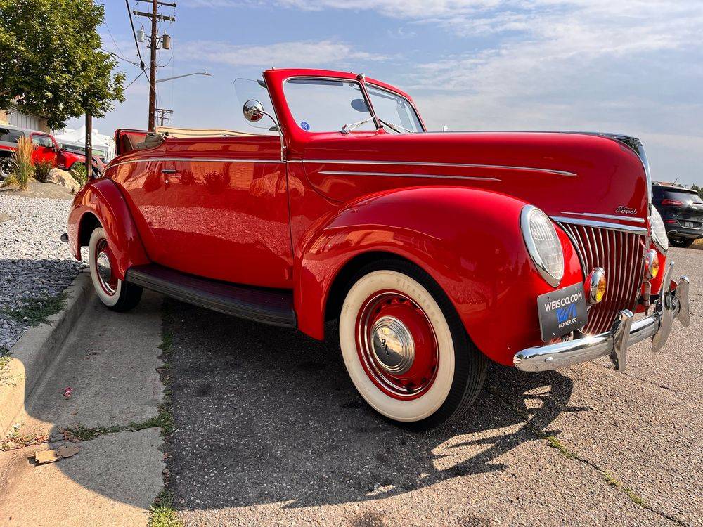 Ford-Deluxe-convertible-1939-19