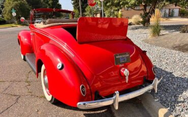 Ford-Deluxe-convertible-1939-3