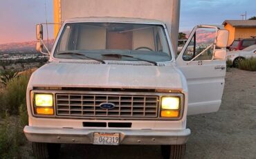 Ford-E-350-econoline-diesel-1987-20