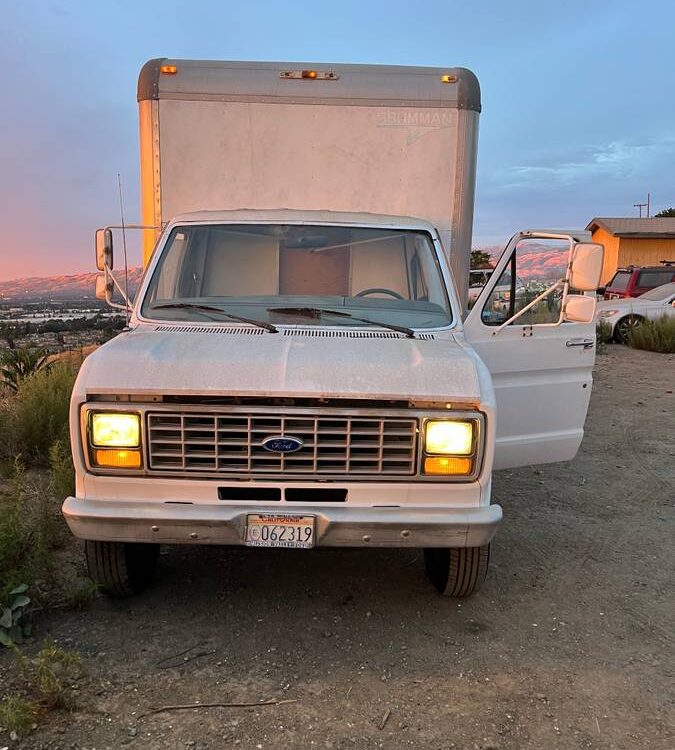 Ford-E-350-econoline-diesel-1987-20