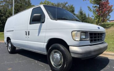 Ford-E150-cargo-van-1994-4