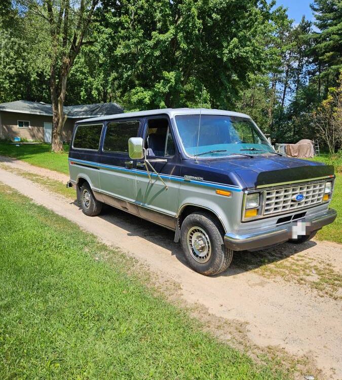 Ford-E150-econoline-1988-1