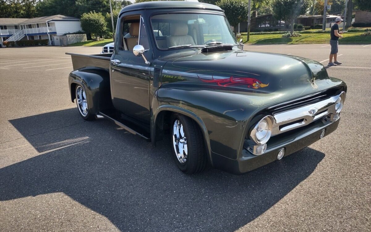 Ford-F-100-1953-4